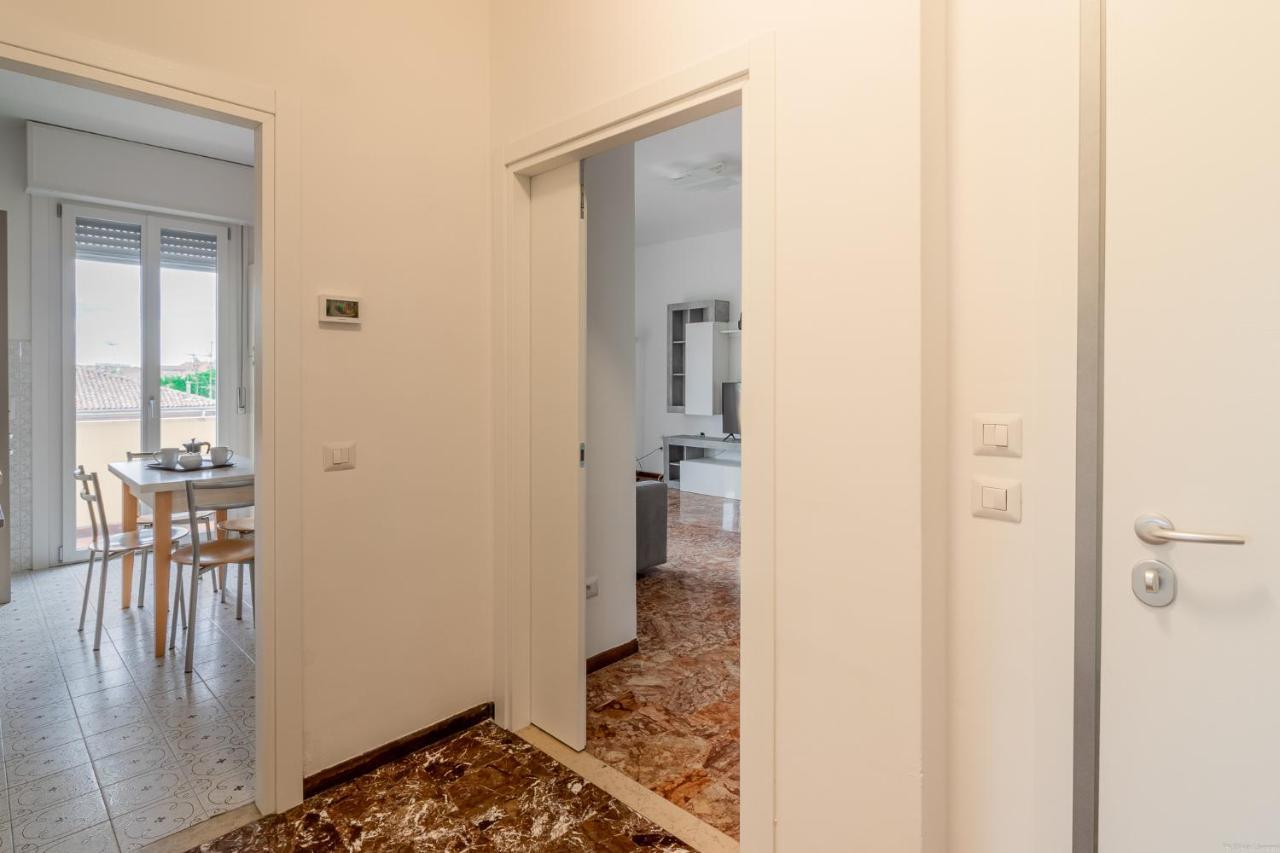 Fiera Di Ferrara Huge Apartment X7! 外观 照片